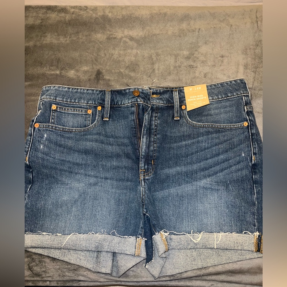 NWT—Madewell, High-Rise Jean Shorts, W 14W